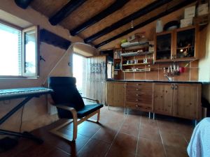 Casita keyboard and lounge